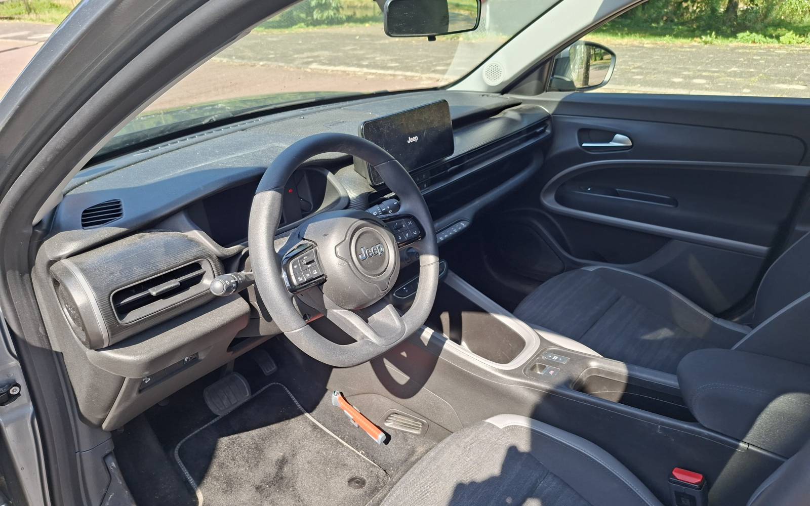 jeep avenger 5.jpg