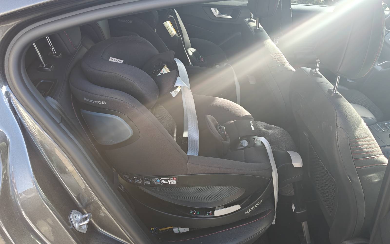Ford Focus_5.jpg