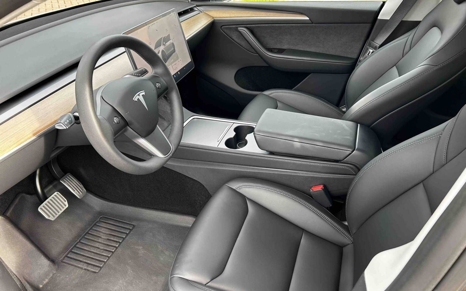 Front driver.jpg