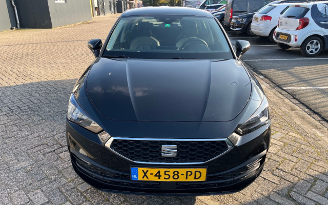 Seat_Leon_HB_X458PD_fmkGZ9HE.png