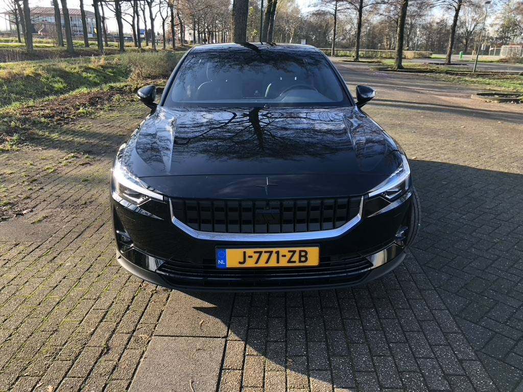 Polestar 8