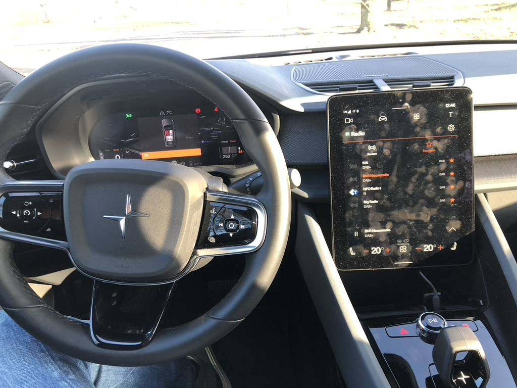 Polestar 10