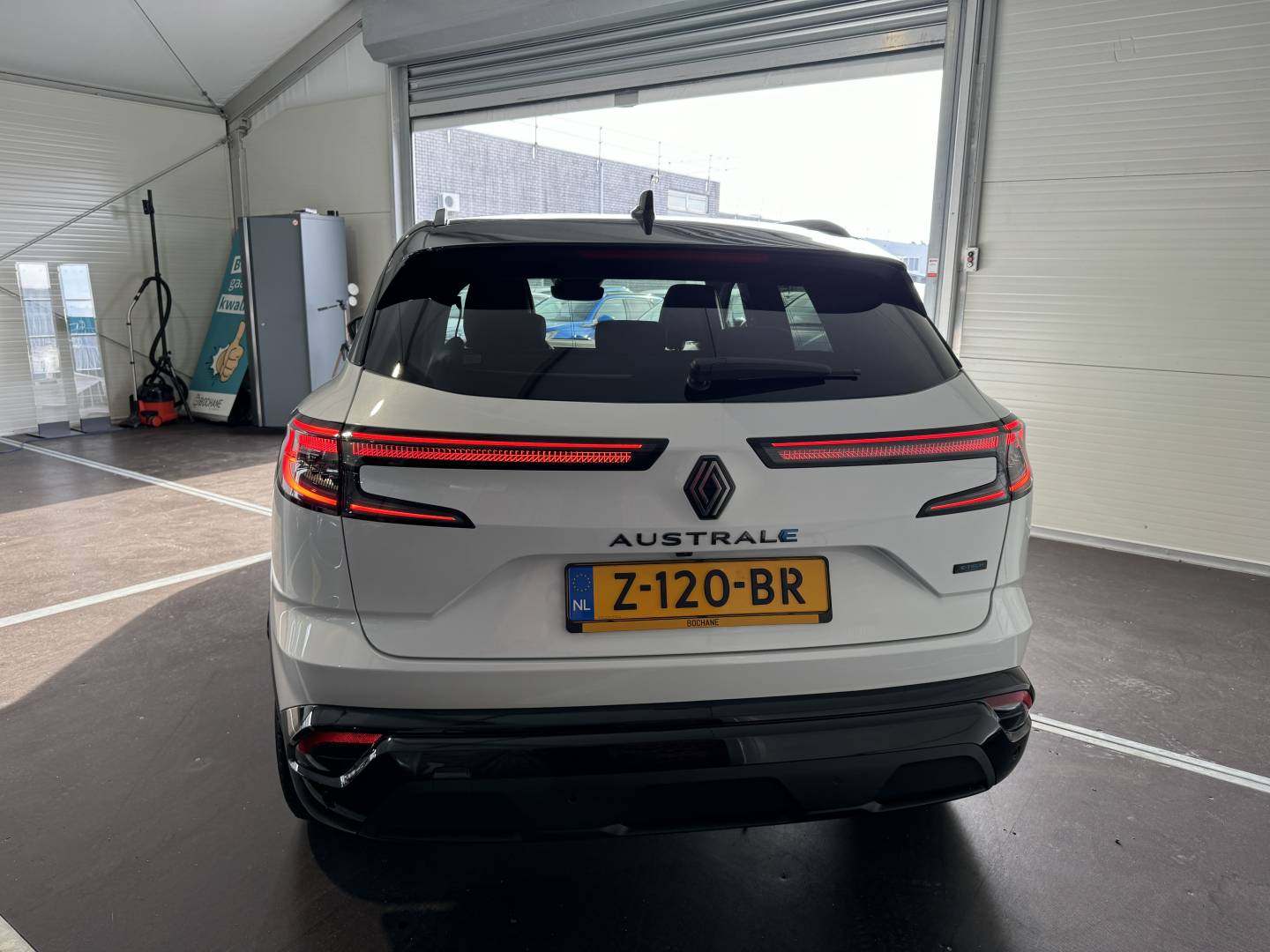 Renault Austral 1.2 E-Tech HEV (Hybrid) 3