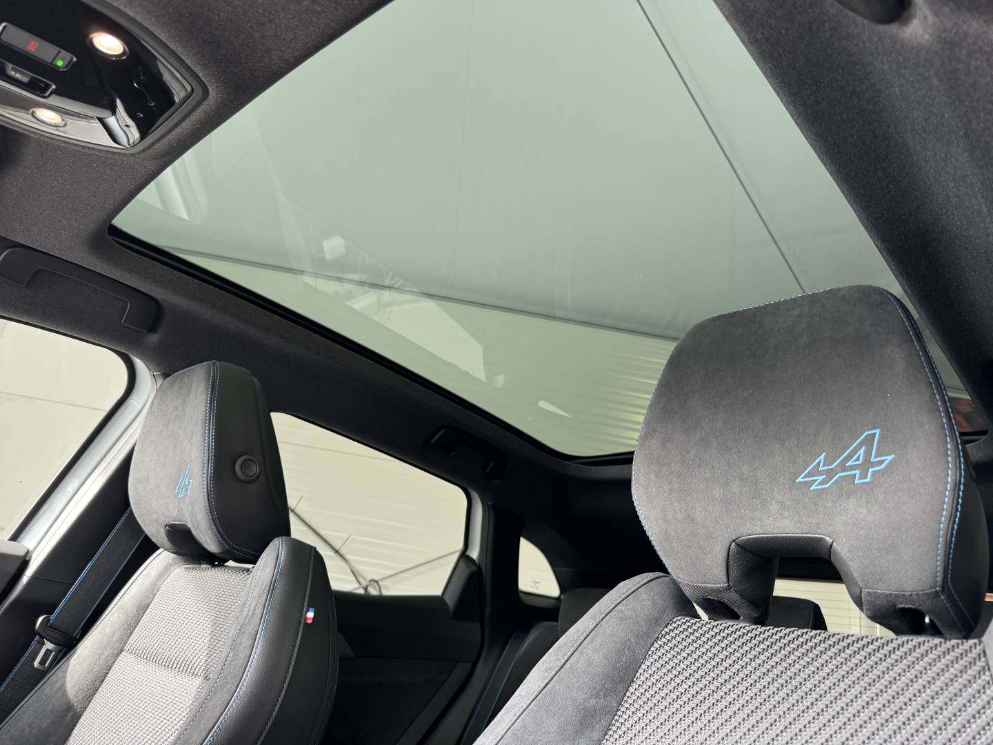 Renault Austral 1.2 E-Tech HEV (Hybrid) 5