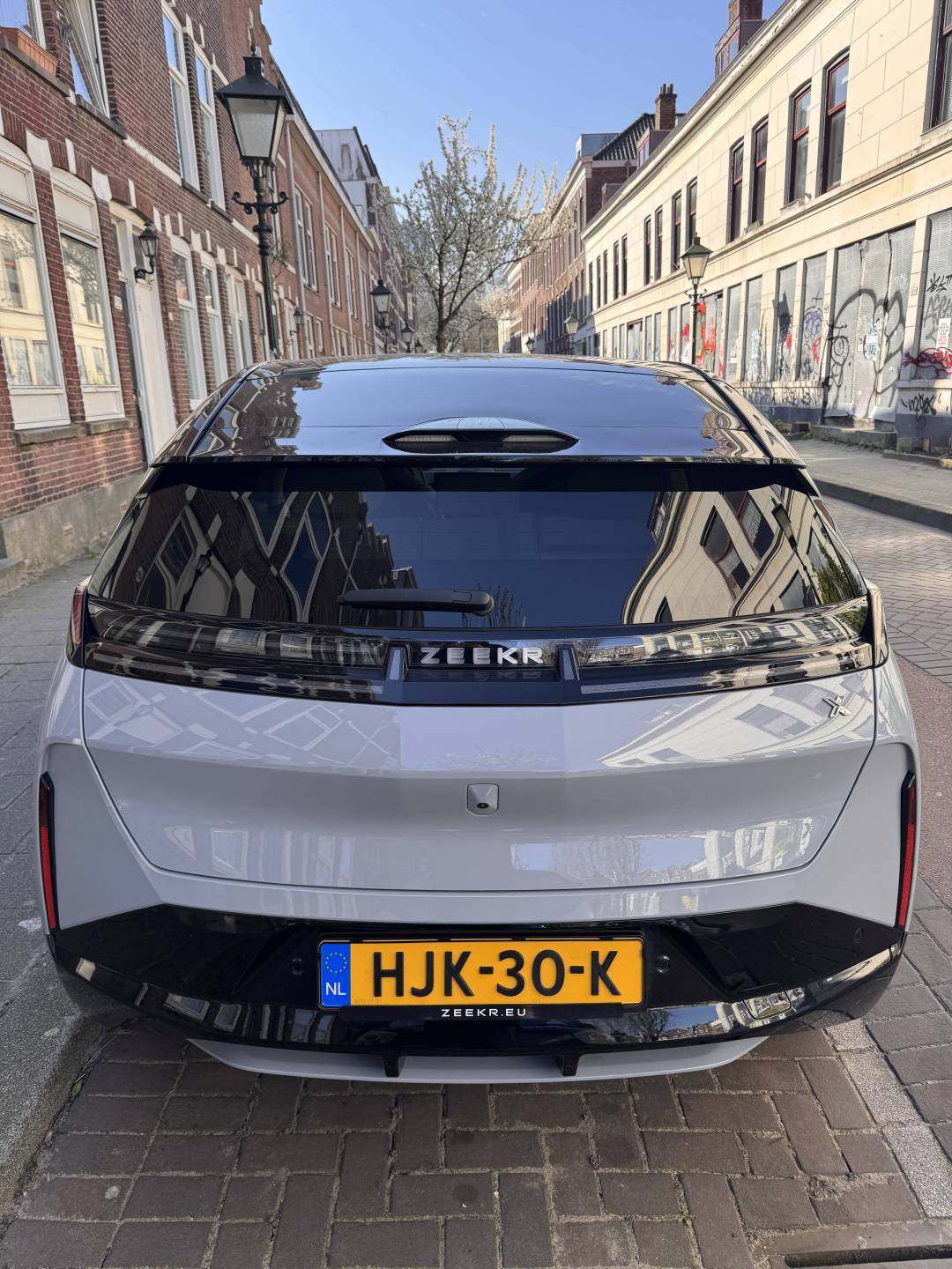 zeekr18.jpg