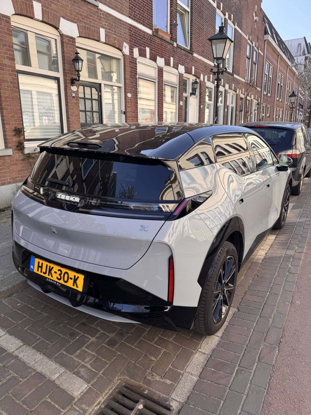 zeekr62.jpg