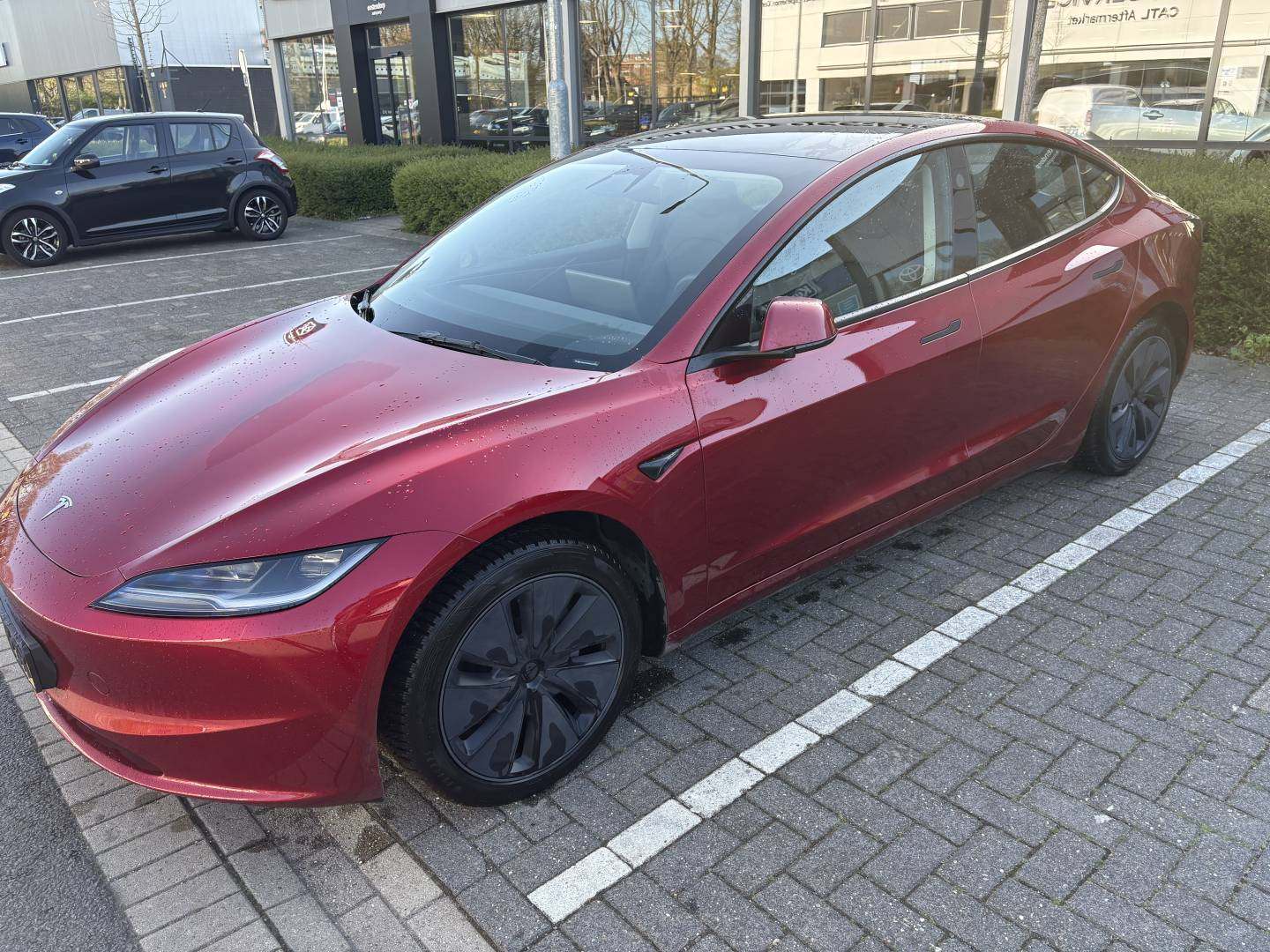 Tesla3.1.jpg