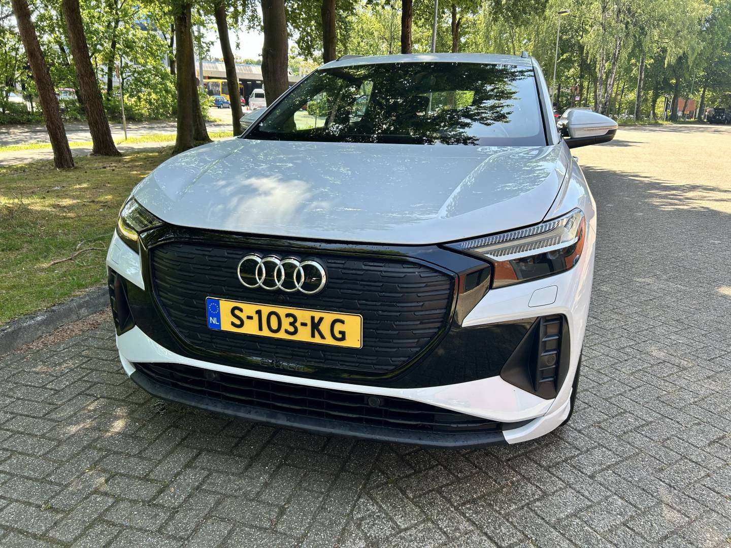 Audi Q4 e-tron_2.jpg