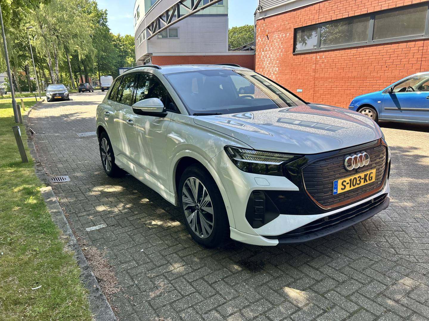 Audi Q4 e-tron_3.jpg