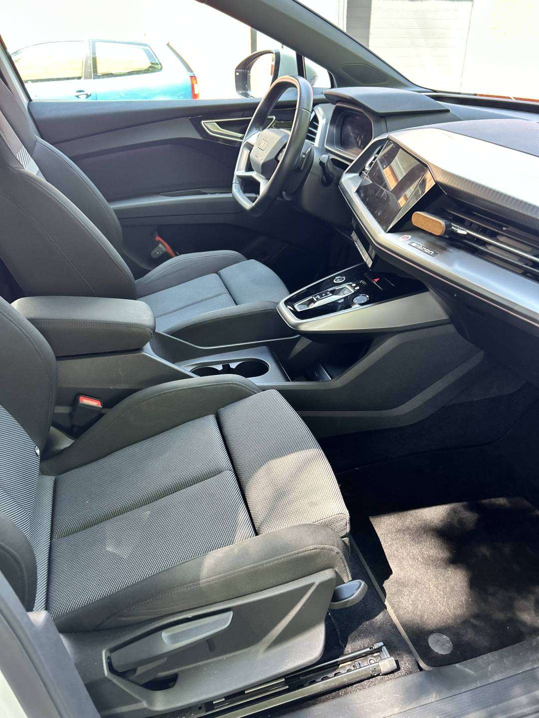 Audi Q4 e-tron_6.jpg