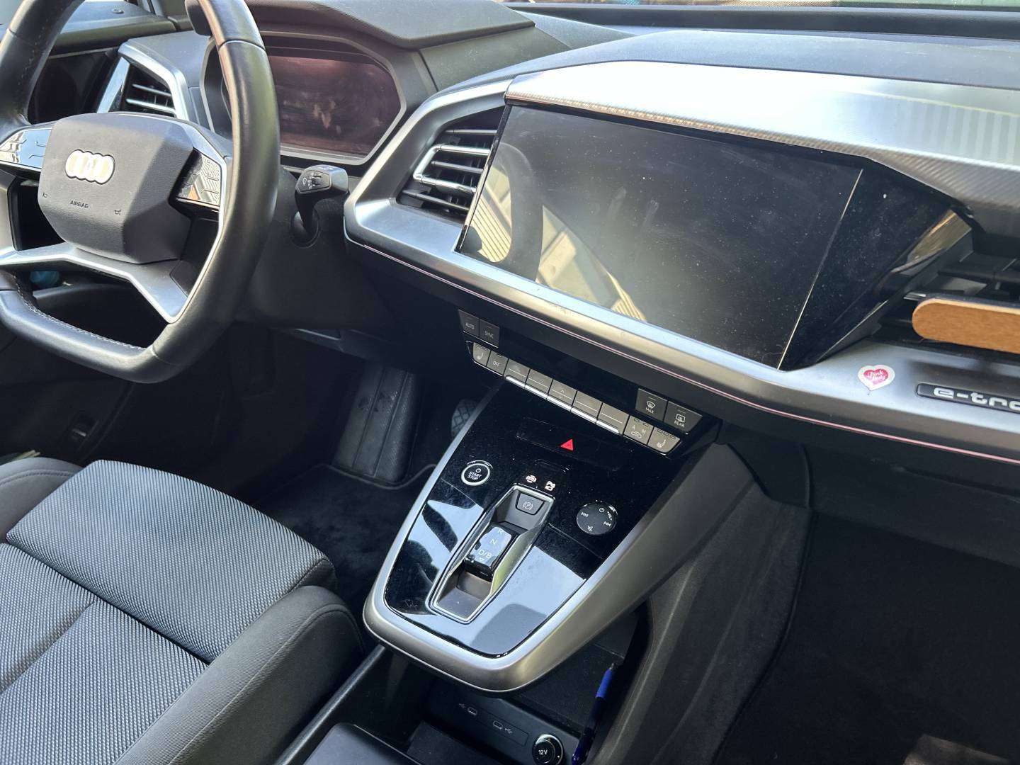 Audi Q4 e-tron_7.jpg