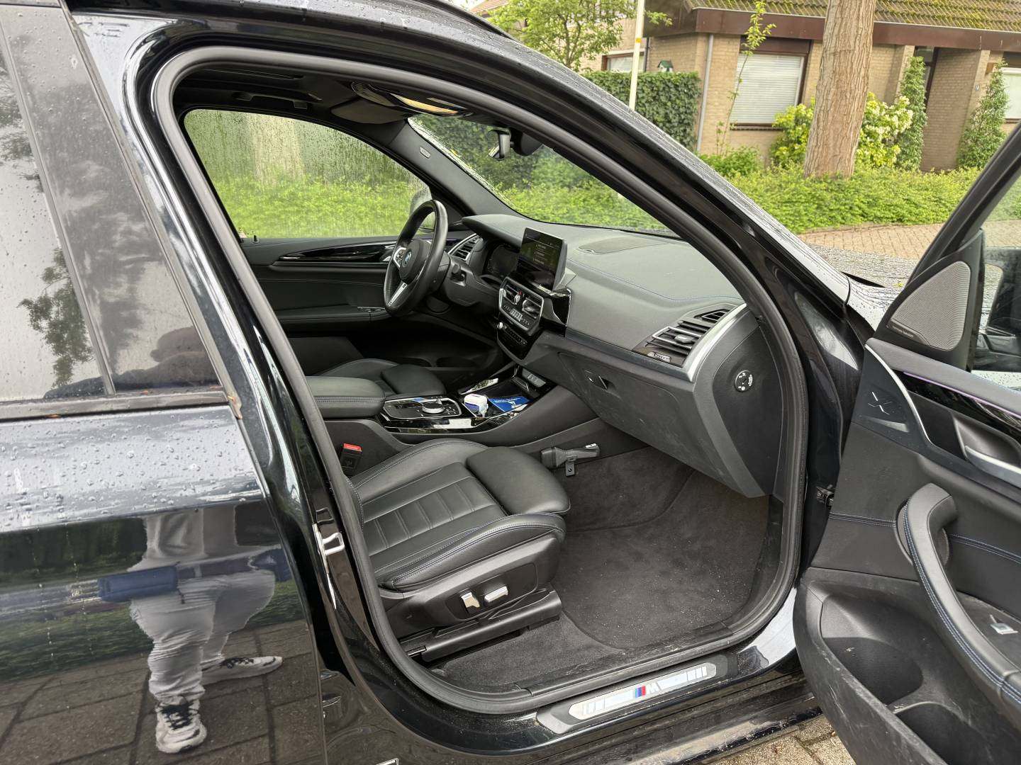 BMW iX3 T-084-KS5.jpg