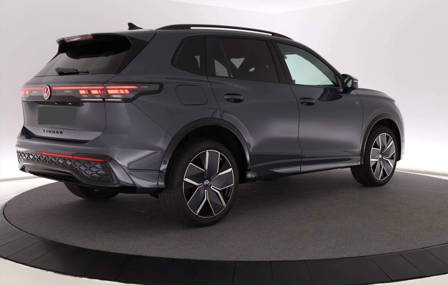 tiguan1.jpg