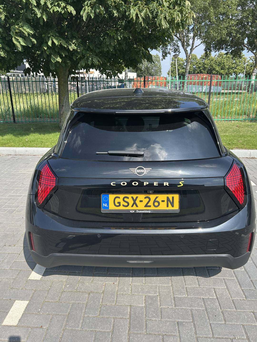 mini1.jpg
