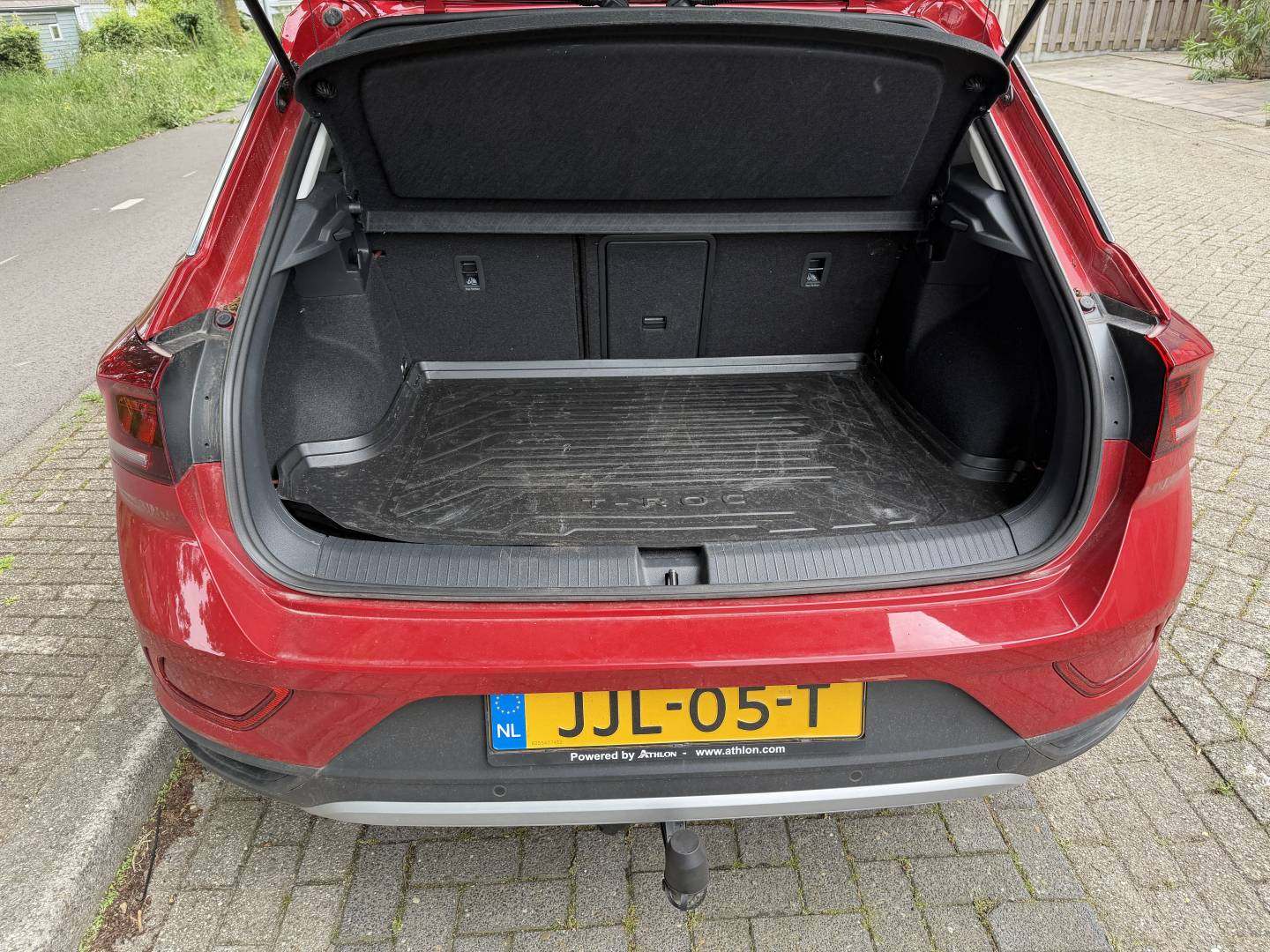 Volkswagen T-Roc 8.jpg