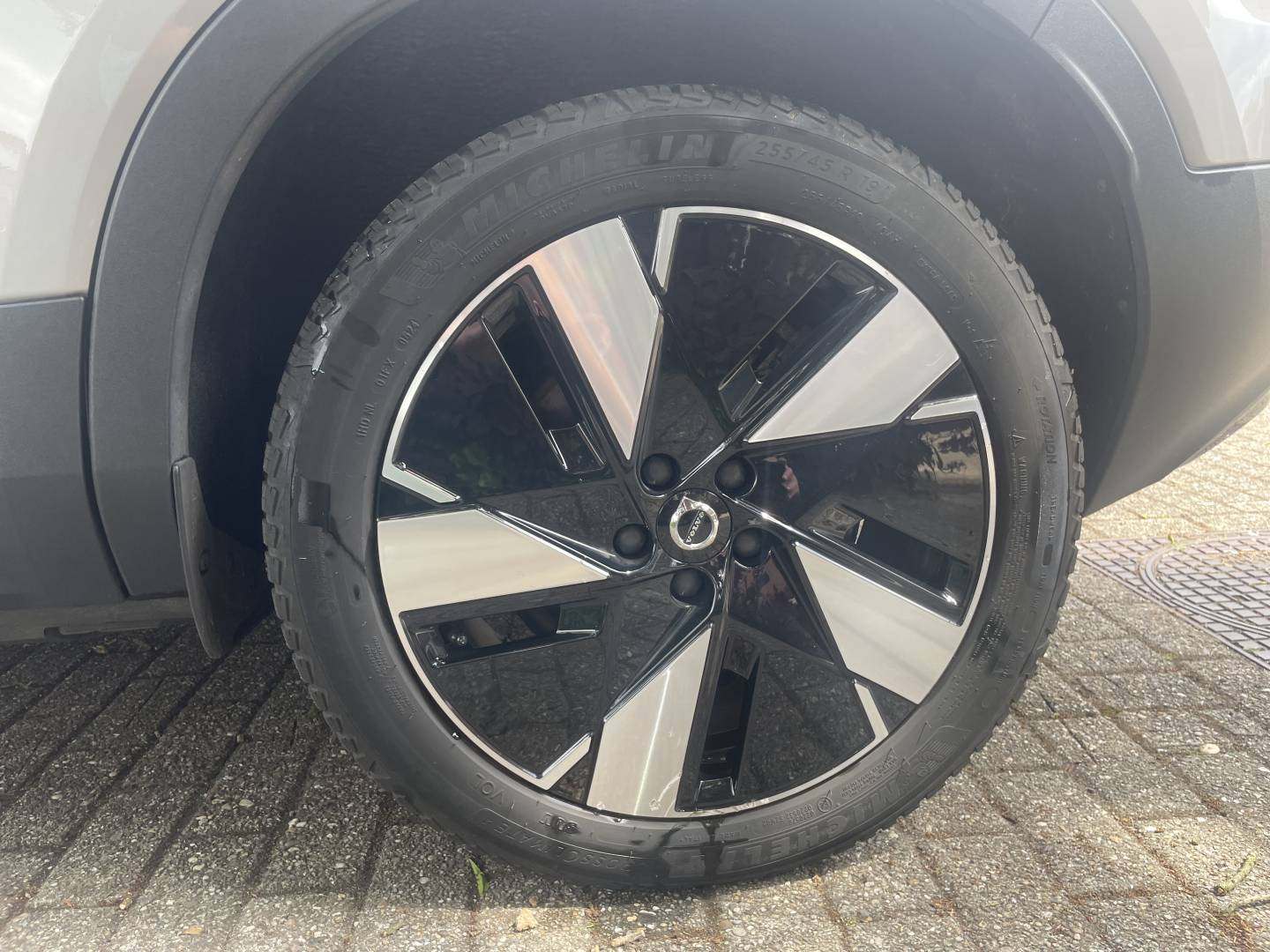 Volvo7.jpg