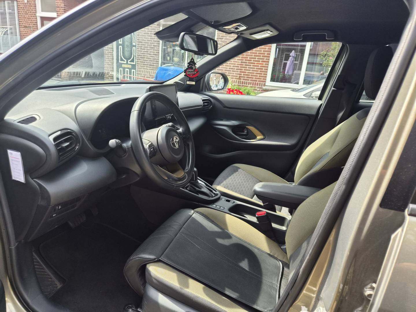 Yaris Cross 6.jpg
