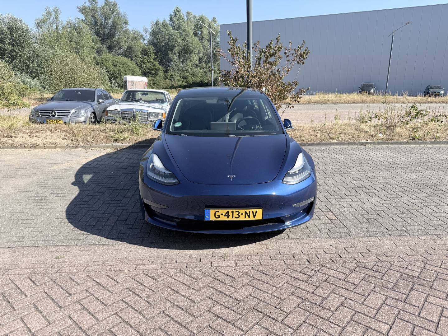 Tesla2.jpg