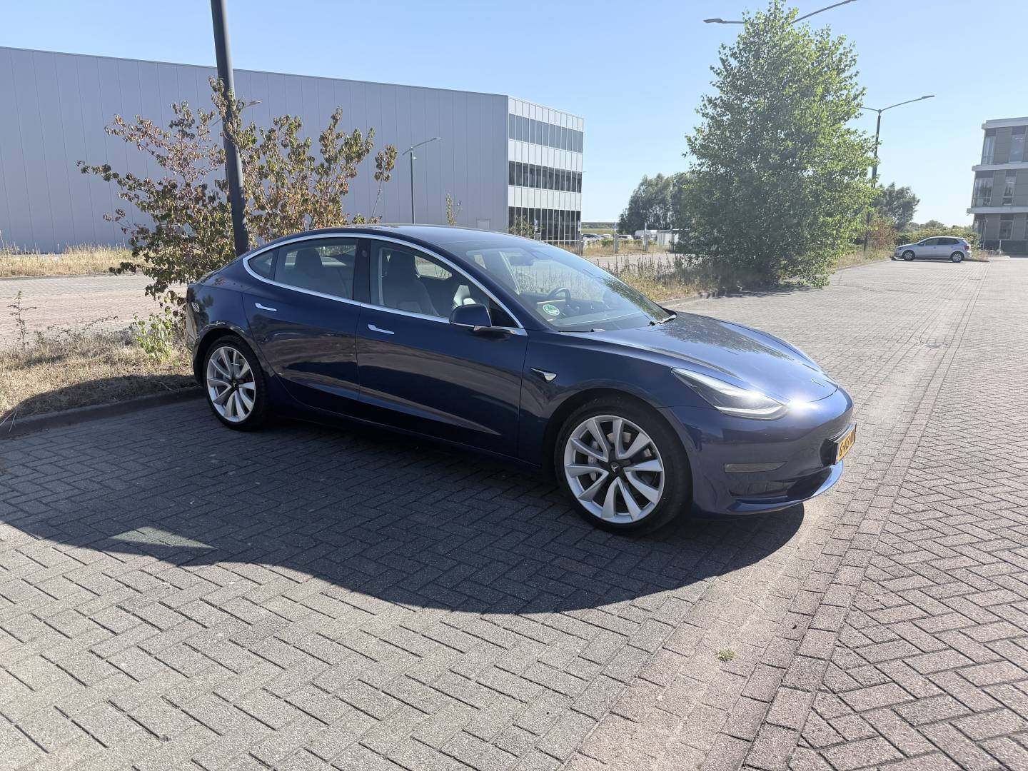 Tesla13.jpg
