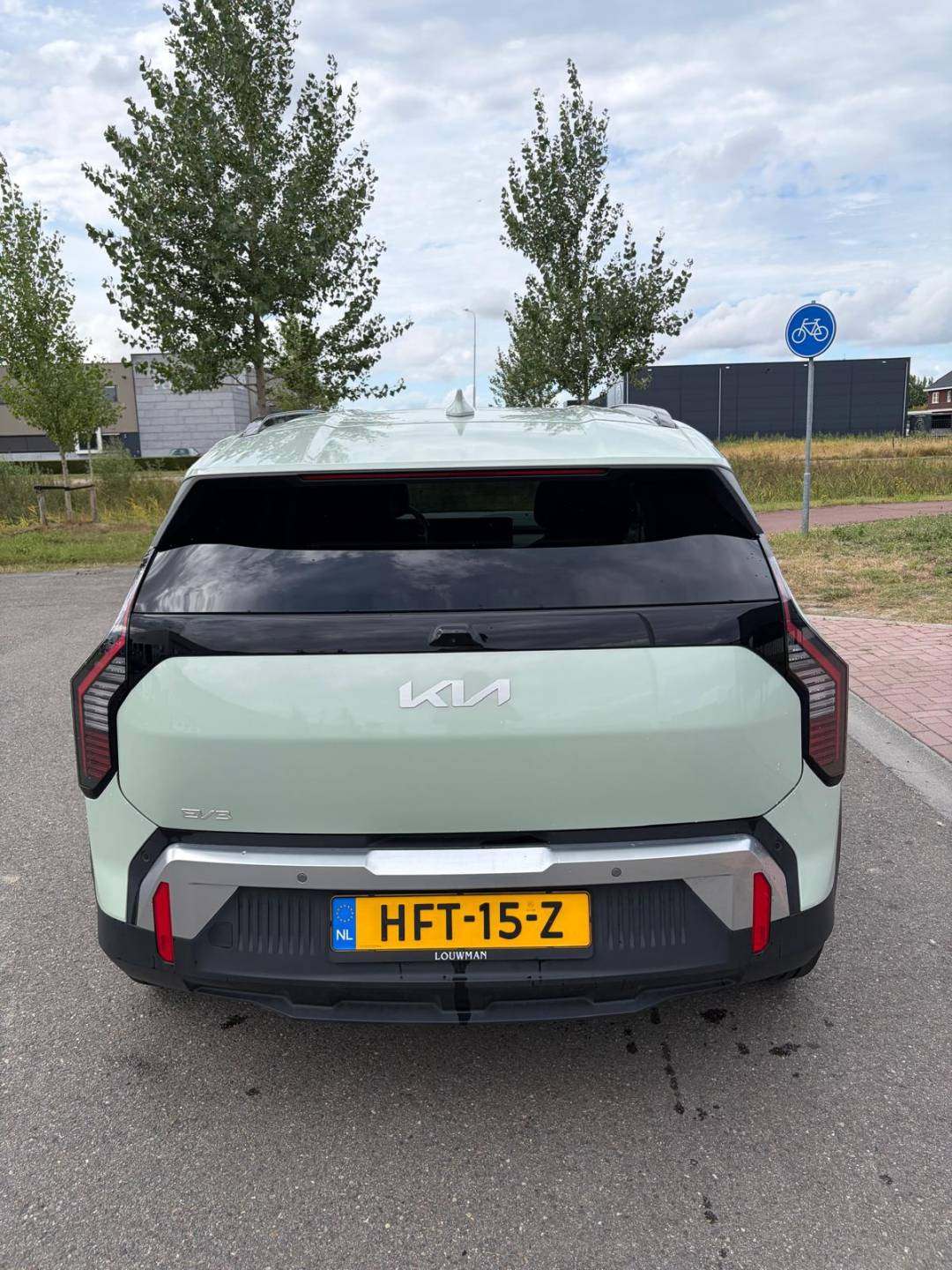 Kia EV3.4.jpg