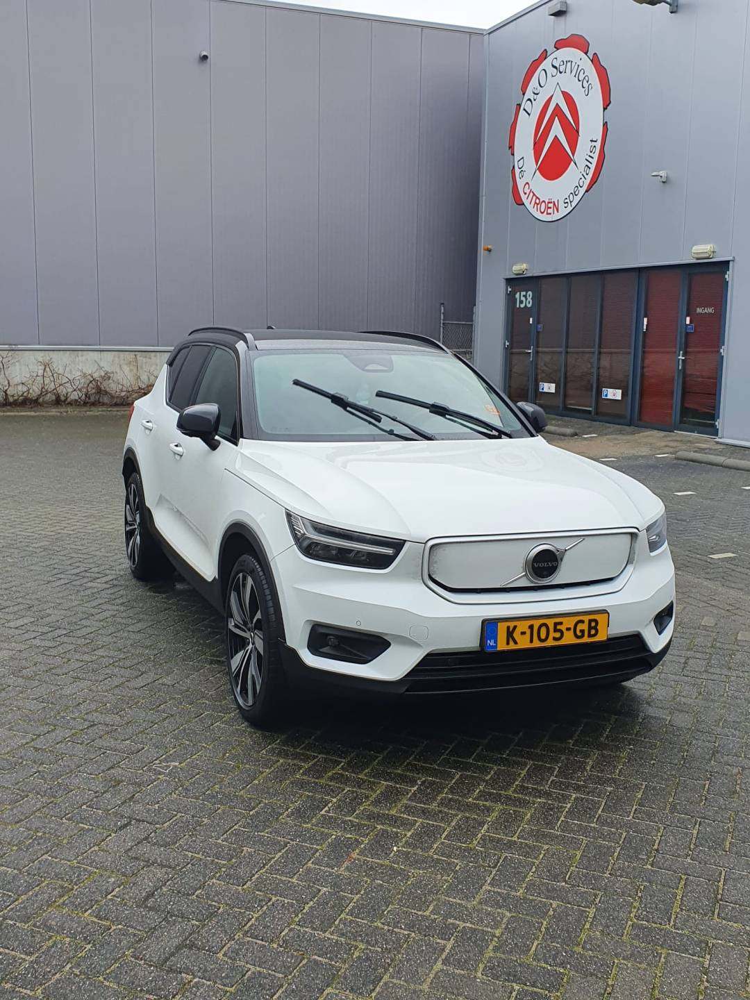 Volvo 1.jpeg