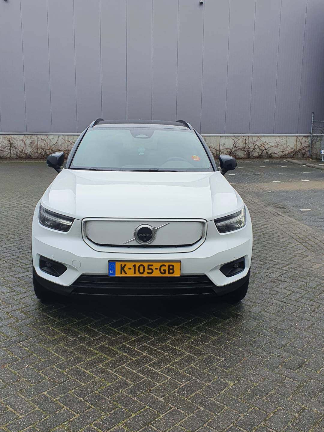 Volvo 2.jpeg