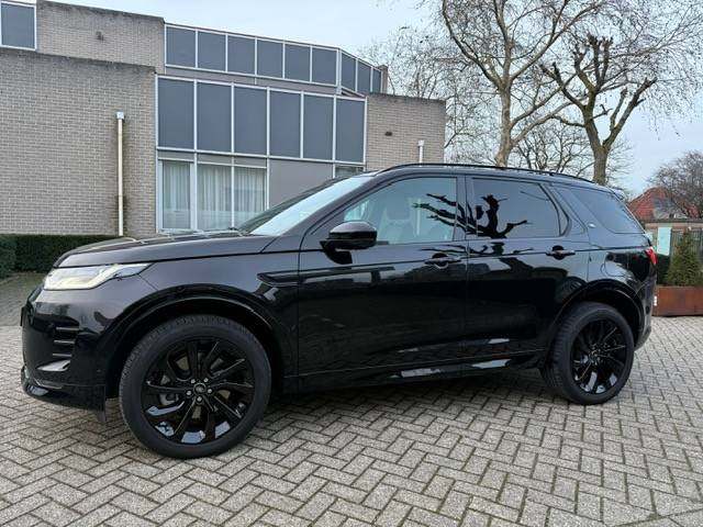 Land Rover zijkant links.jpg