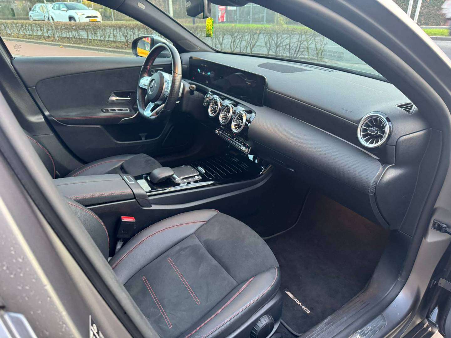 WhatsApp Image 2026-03-05 at 16.23.42 (3).jpeg