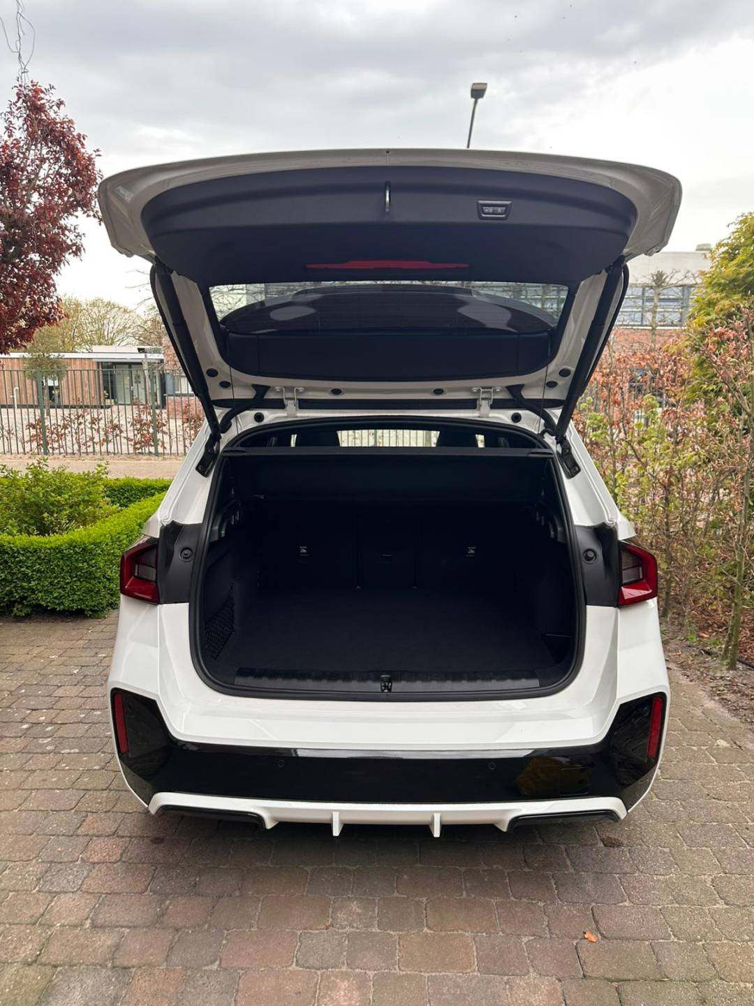 WhatsApp Image 2026-04-13 at 09.48.01 (9).jpeg