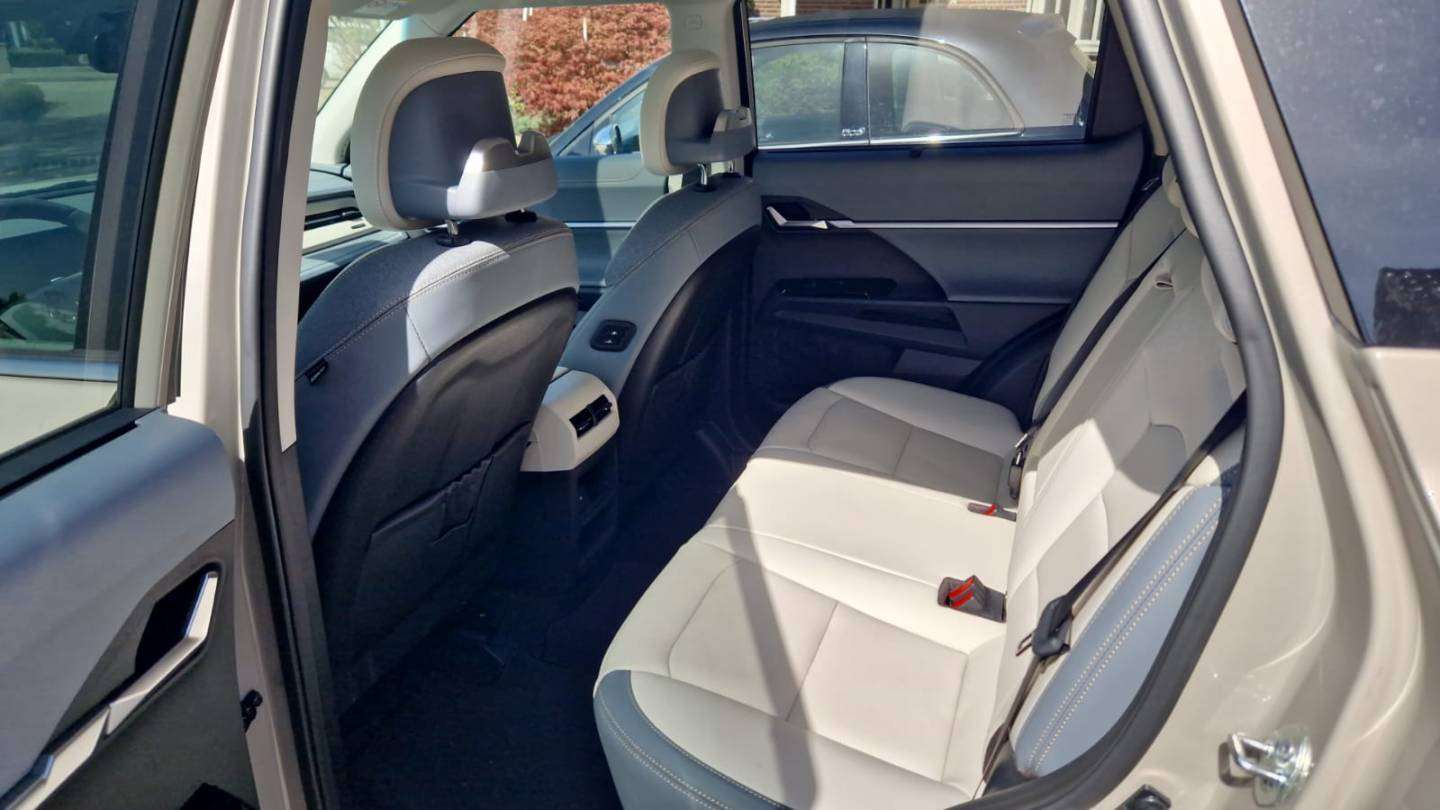 PHOTO-2026-04-14-16-12-17 (004).jpg