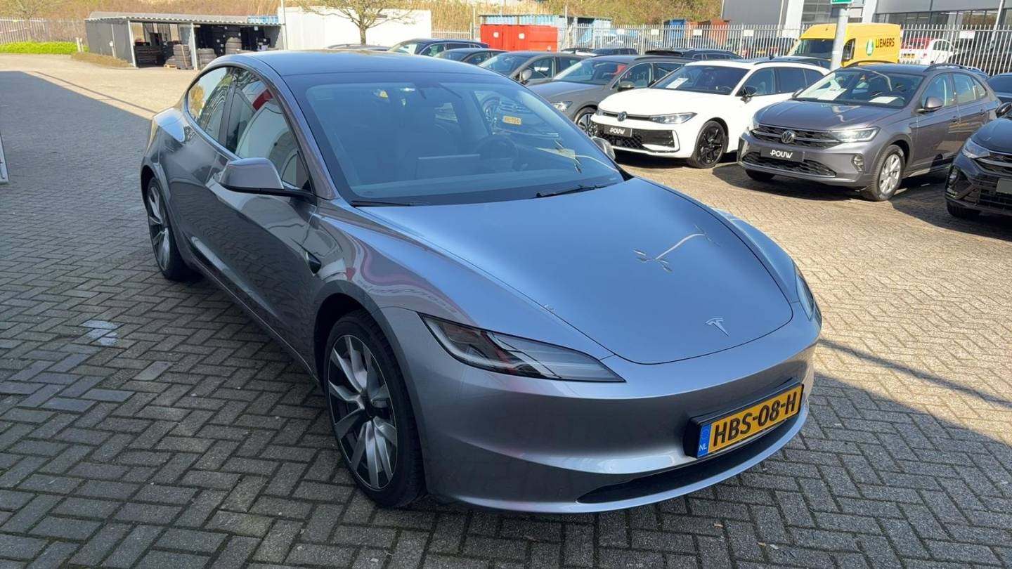 tesla2.jpg