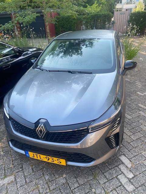 clio 2.jpg