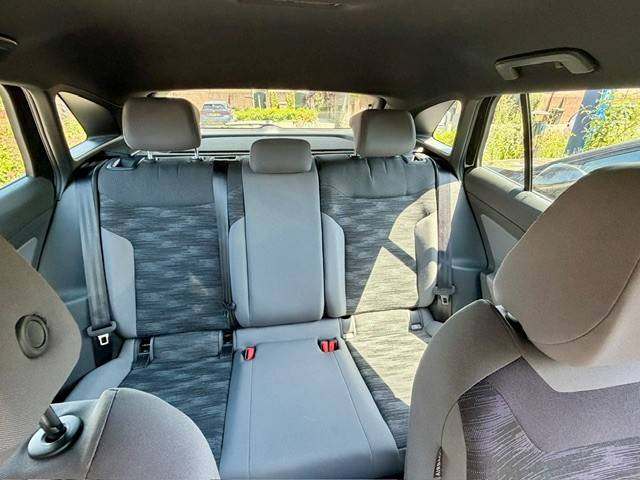 Volkswagen ID4-3.jpg