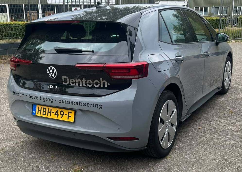 RechtsAchter.jpeg