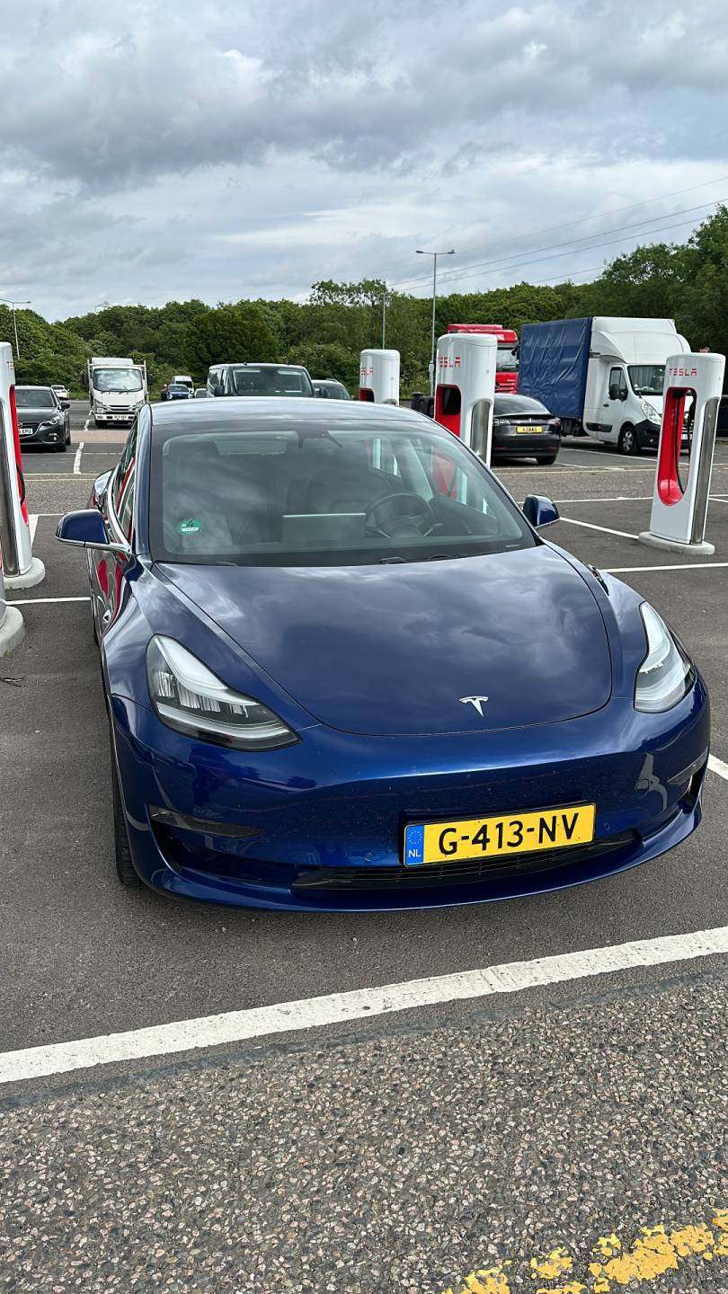 Tesla.jpg
