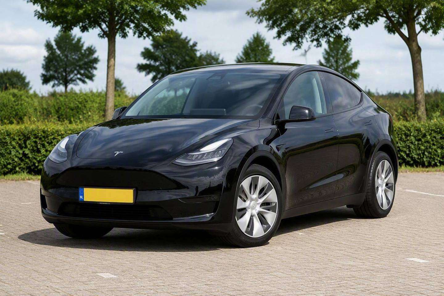 Tesla Model Y.png
