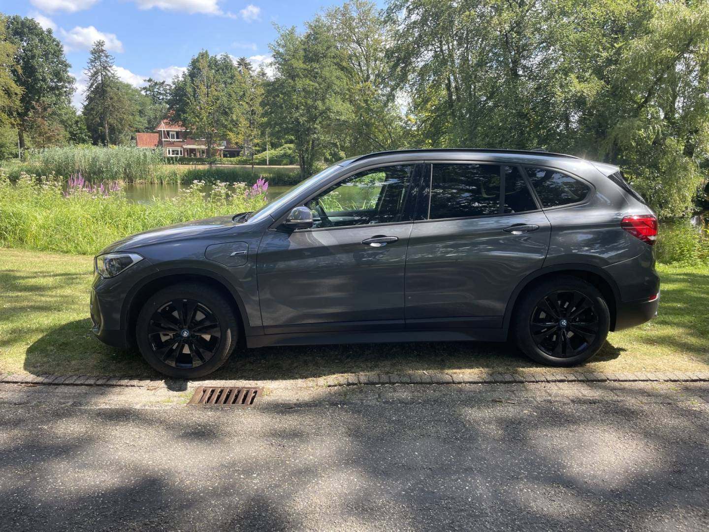 BMW X1 3.jpg
