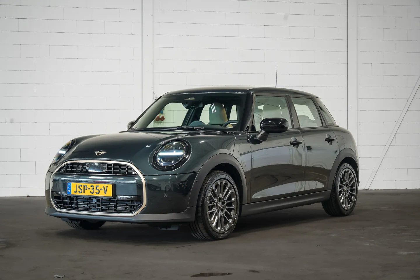 JSP-35-V - MINI COOPER -01.jpg