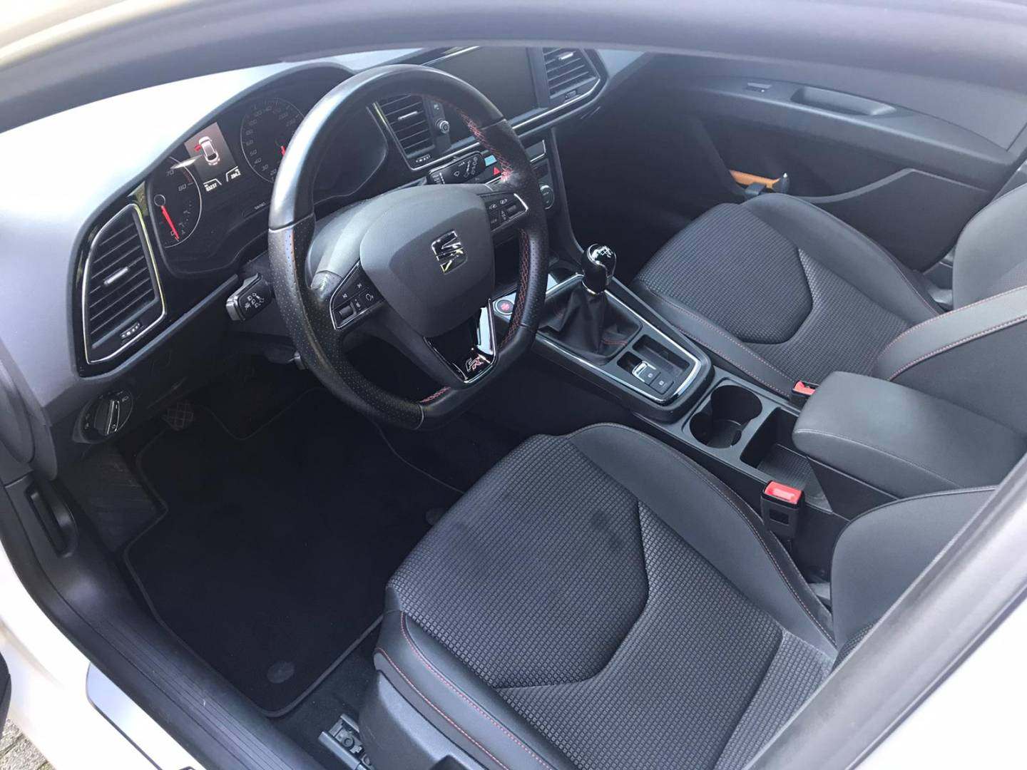 Seat Leon 5.jpg