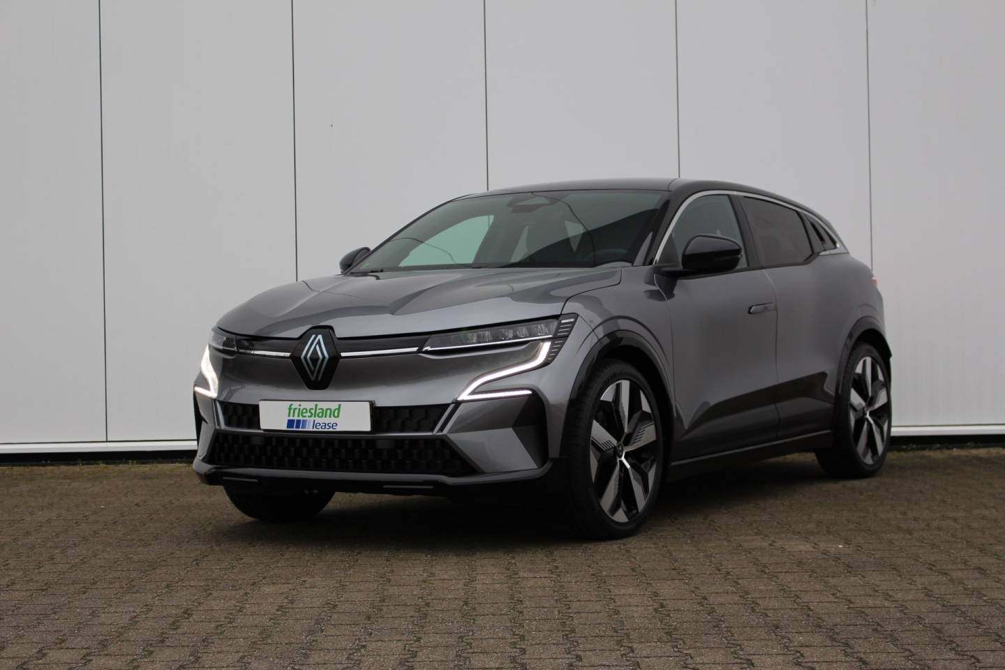 Megane-E-Tech-Gris (1).JPG