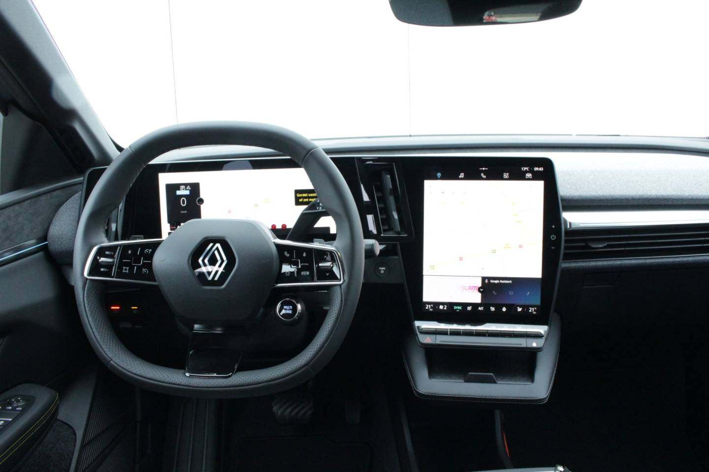 Megane-E-Tech-Gris (10).JPG