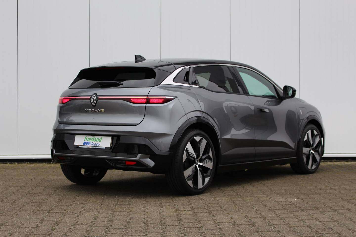 Megane-E-Tech-Gris (3).JPG