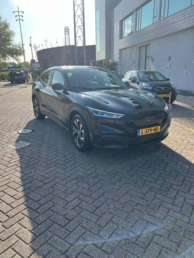 Auto1.jpg