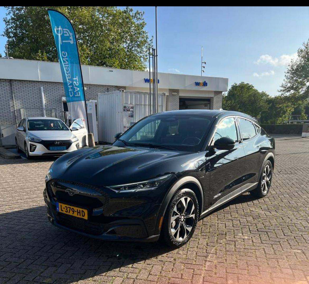 Auto4.jpg