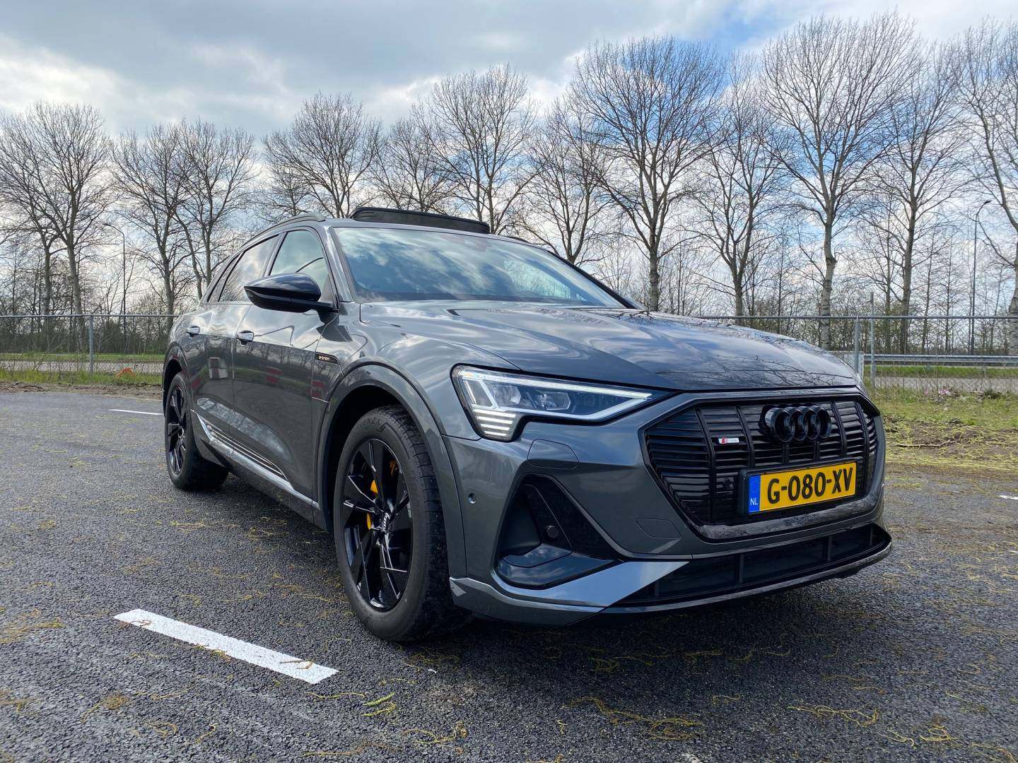 Audi-e-tron-1-leasecontract-laten-overnemen-leaseswap.jpeg
