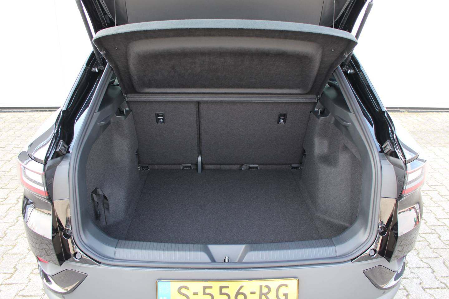 Volkswagen-ID4-PRO (13).JPG
