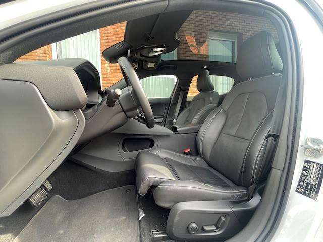 interieur voorkant K761JP.jpg