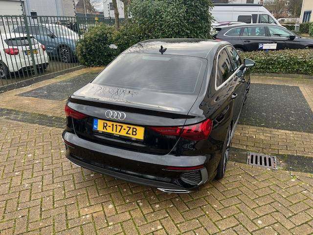audi 2.jpg