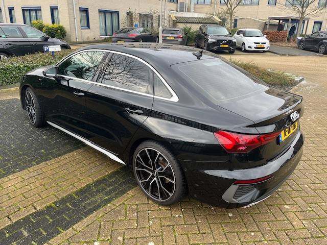 audi 3.jpg