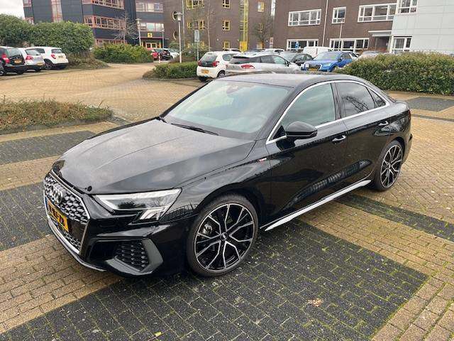 audi 4.jpg